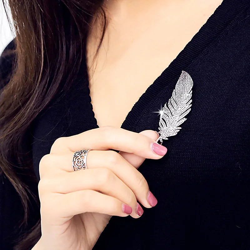 SUYU Luxury Copper Micro Inlaid Cubic Zirconia Feather Brooch