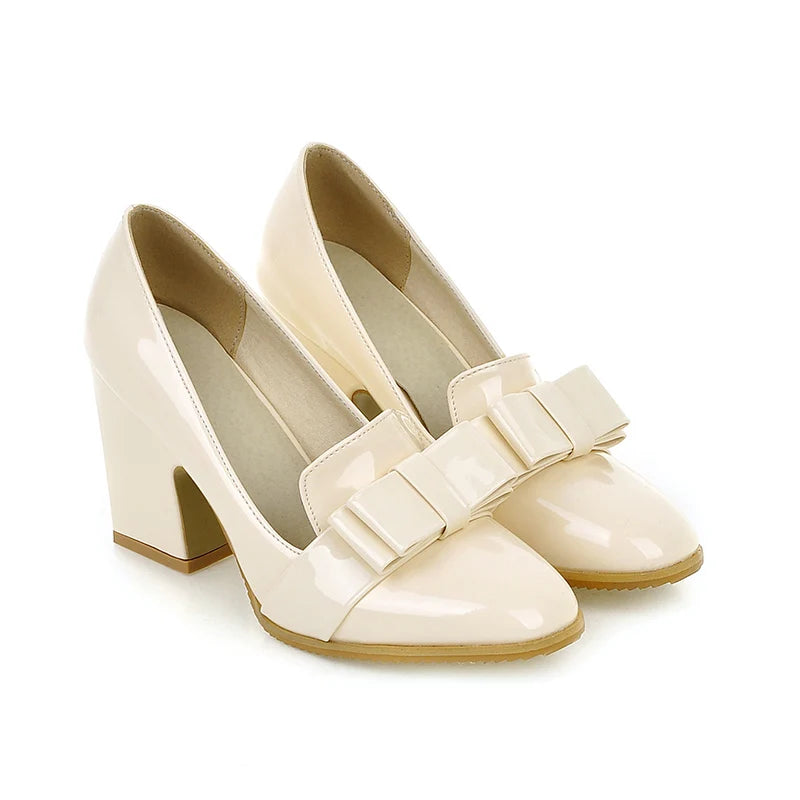 LIHUAMAO Patent leather women shoes
